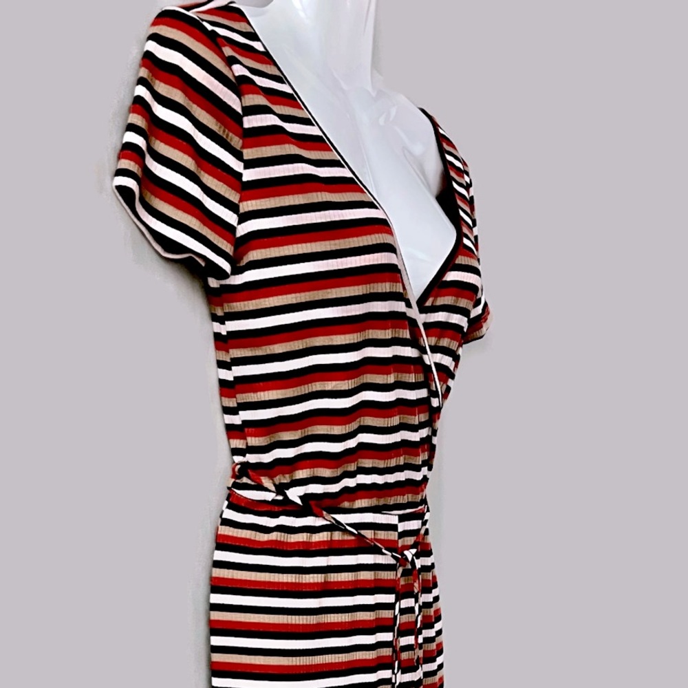 *Final Offer* Urban Outfitters NWOT Surplice Stripe Jumpsuit, Small - Picture 8 of 12
